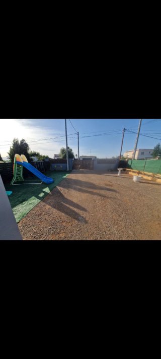 Terreno con caseta