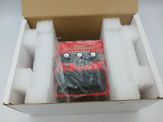 Boss VE-2 Vocal Harmonist Pedal Rojo