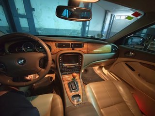 Jaguar S-Type 2007 con 275000km