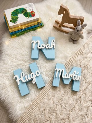 Letra con nombre creada con maquina 3D