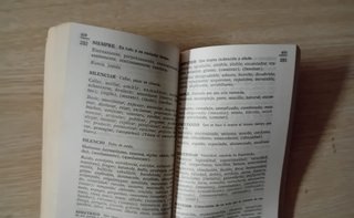 Diccionario de sinónimos y antónimos (Sopena)