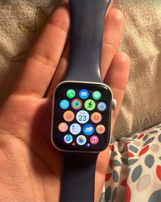 Apple Watch Series 4 Nike+ 44mm Plata