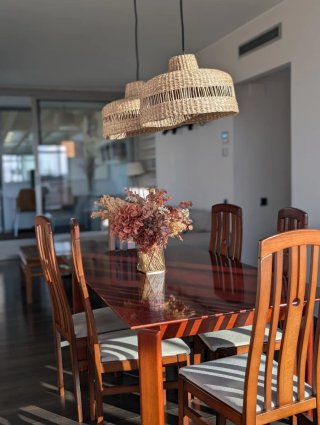 Conjunto Mesa de Comedor y 5 Sillas