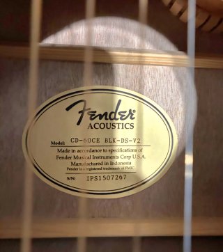 Guitarra Electroacústica Fender Negra