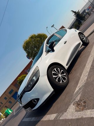 Renault Clio 2017