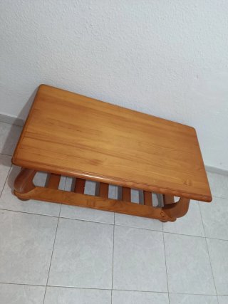 Mesa de centro de madera