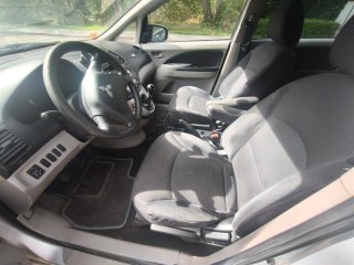 Mitsubishi Grandis 2.0 DI-D 136 CV – 7 plazas