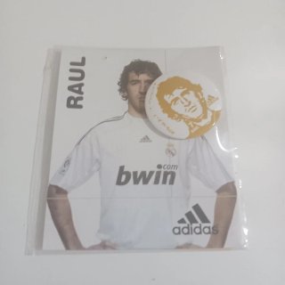 Chapa y tarjeta de Raúl (Real Madrid)