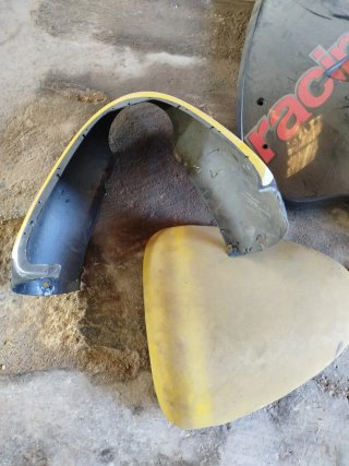 Carenado Aprilia RS50 gris/Amarillo