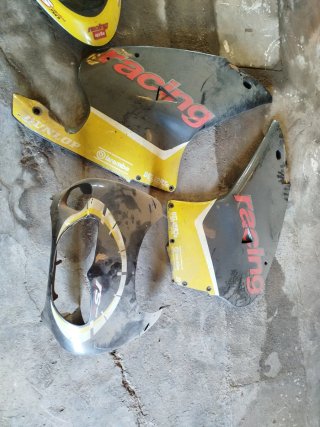 Carenado Aprilia RS50 gris/Amarillo