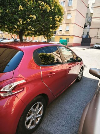 Se vende Peugeot 208 STYLE Diesel AÑo 2014 1650 CC