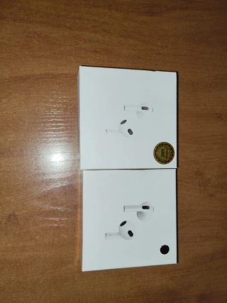 Lote de 2 Auriculares Bluetooth Apple AirPods.