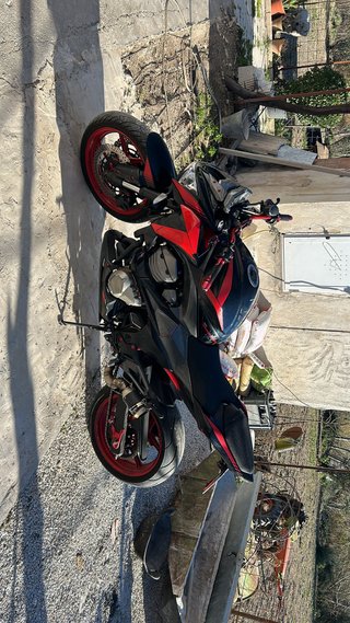 Kawasaki Z800e