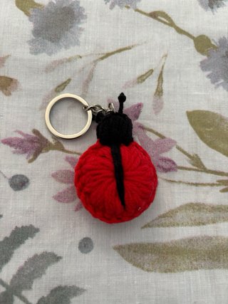 Llavero de Mariquita Artesanal