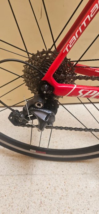 Bicicleta de carretera Specialized Tarmac Roja