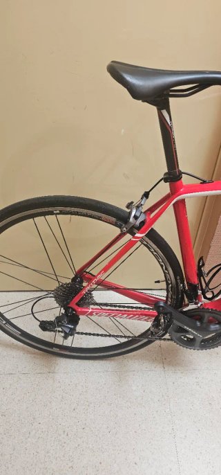 Bicicleta de carretera Specialized Tarmac Roja