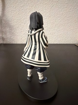 Figura Obanai Kimetsu no Yaiba