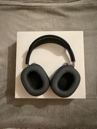 Auricolari wireless Airpods Max midnight ad alta fedeltà