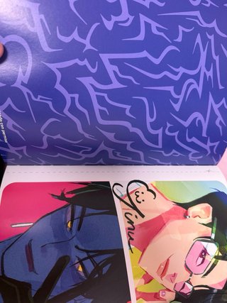 Libro Oficial de Pósteres K-Pop Demon Hunters Netf