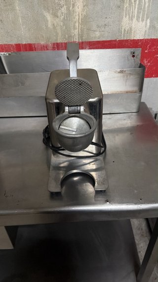 Picadora de hielo en buen estado