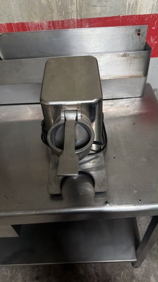 Picadora de hielo en buen estado