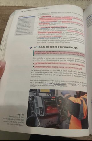 Vendo libro de Atención sanitaria inicial en situa