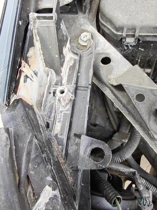 Toyota 233092 8113042311 faro rav4 2.0 mt awd (152