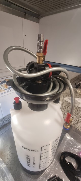 Bomba llenado aceite ATF neumática 5L sin estrenar