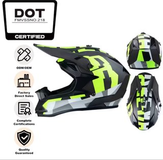 Casco de Motocross con Diseño Geométrico
