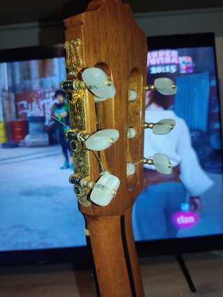 Guitarra Admira Sofía-E
