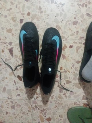 Botas de fútbol Nike Mercurial Negras
