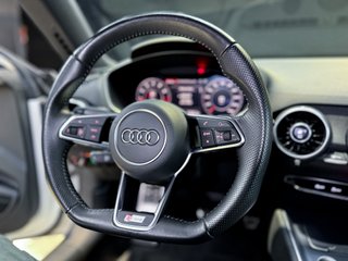 Audi TT Coupe Sline