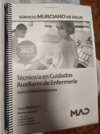 Auxiliares de Enfermería del Servicio Murciano ...