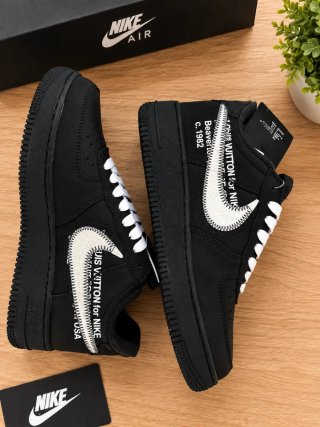 Nike Air Force 1 Low Off-White MoMA Negro Plata
