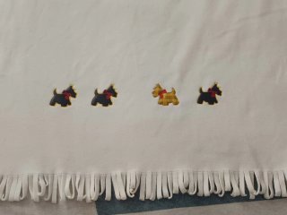 Mantita para bebé con motivos de perritos