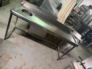 Mesa de acero 171x60x85