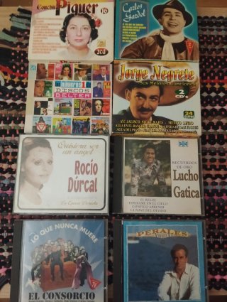 Lote de 8 CDs de Música Variada