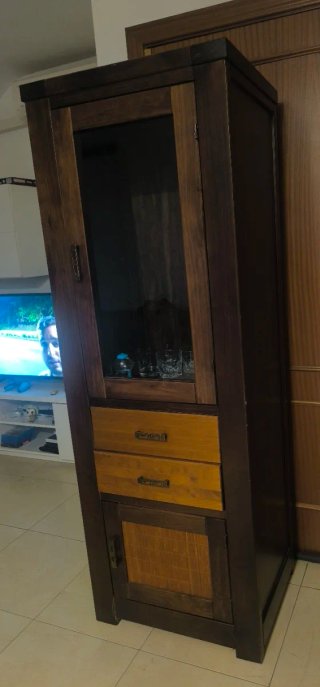 Mueble de salón madera y bambú