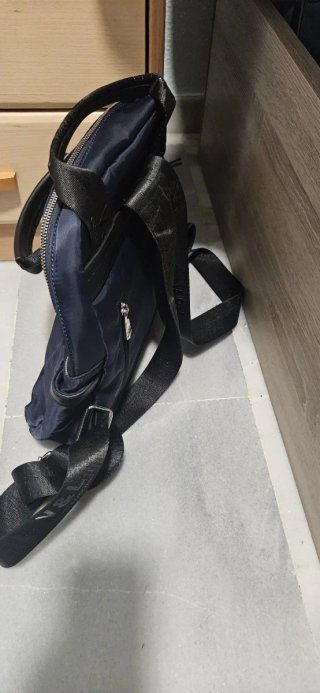 Mochila Victorio & Lucchino Azul Marino