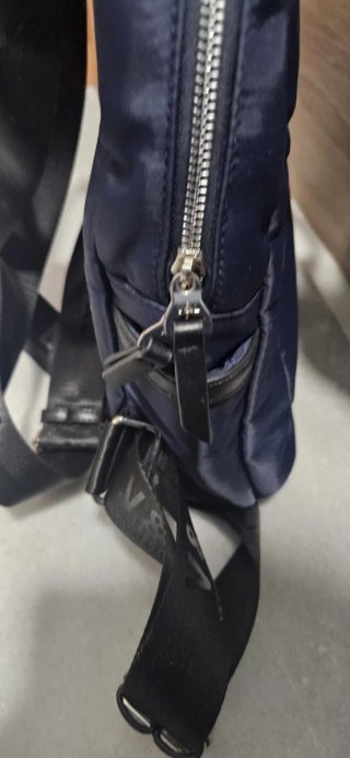 Mochila Victorio & Lucchino Azul Marino