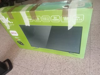 Smart TV 4K y Barra de Sonido