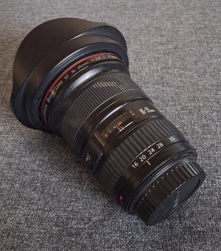 Objetivo Canon EF 16-35mm f/2.8L II USM