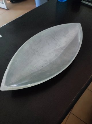 Plato ovalado transparente