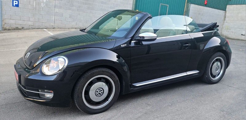 Volkswagen Beetle Cabrio 1.2 TSI Design 2014