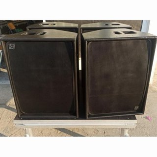 4 Monitores Martin Audio le400 con 2 Flightcases
