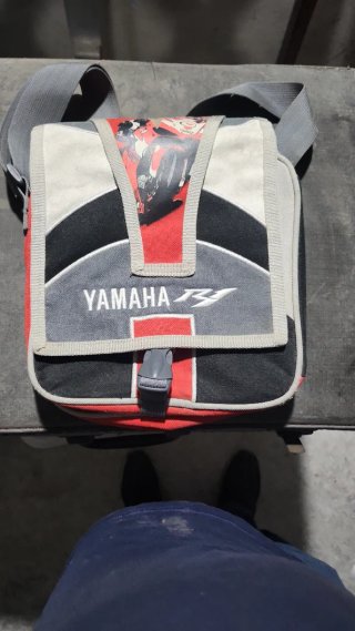Mochila Yamaha R1 Pequeña