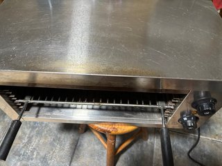 Gratinadora Eléctrica