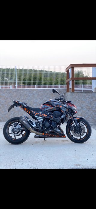 Kawasaki Z800e