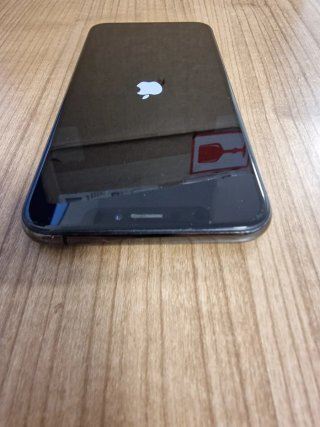 Apple iPhone Xs 64GB Space Gray