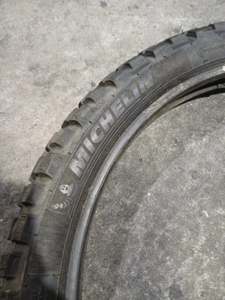 Michelin Anakee WILD 90/90-21 NUEVO